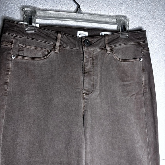 J. Jill Tan Denim Boyfriend Jeans - Picture 3 of 13